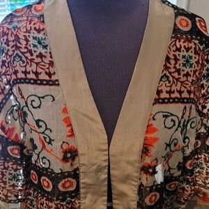 Willow & Clay  Velour/Velvet embroidered floral Kimono Size XS